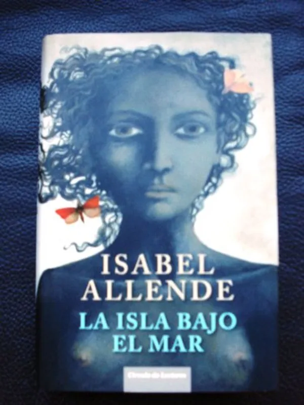 Portada de La isla bajo el mar