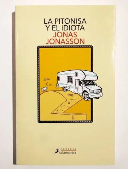 Portada de La pitonisa y el idiota